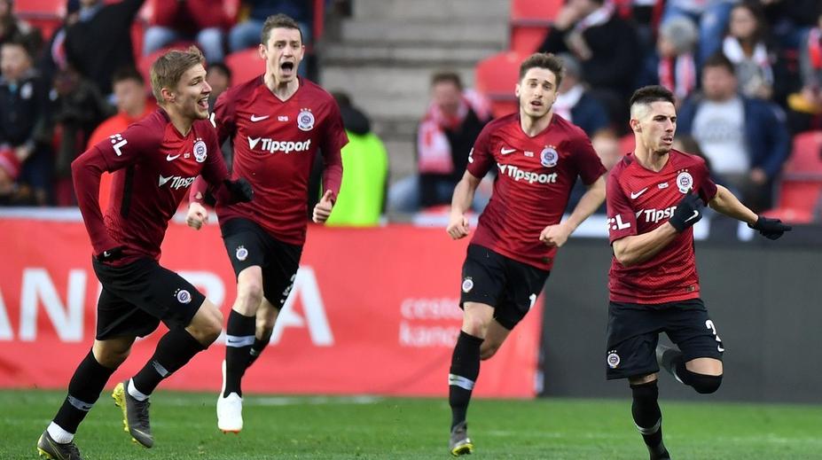 Exsparťan Zahustel se vrátil ke zradě Plavšiče. Nejhorší fotbalista, reaguje Srb