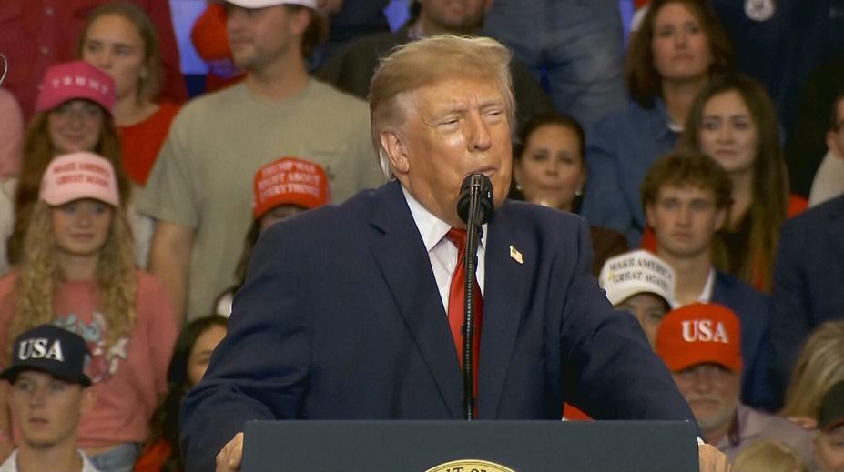 V USA vrcholí předvolební kampaň. Je nejdražší v historii