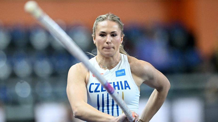 Velká zpráva z české atletiky. Hvězdná tyčkařka oznámila těhotenství