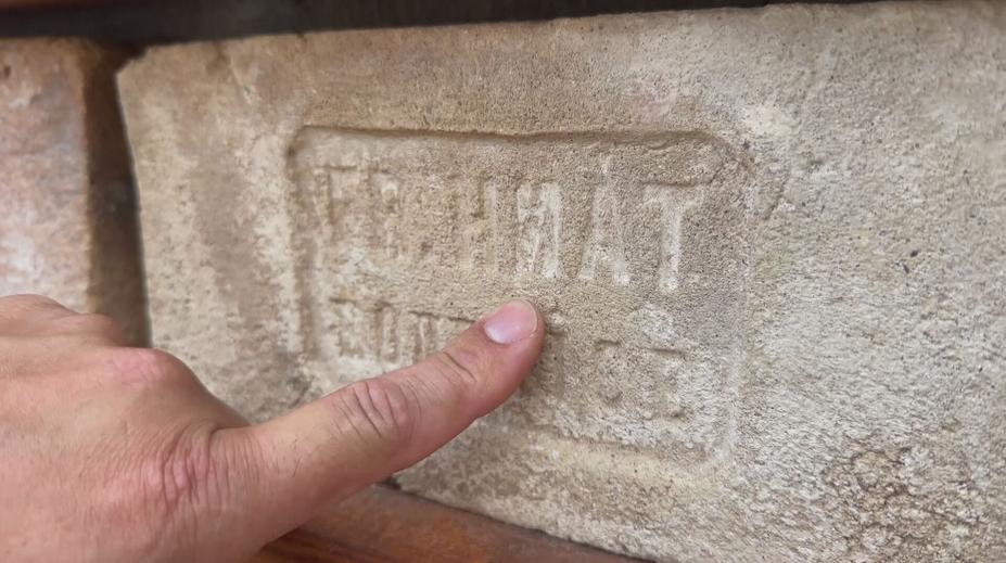 Stavební materiál jako kronika: Na Litoměřicku otevřeli muzeum cihlářství