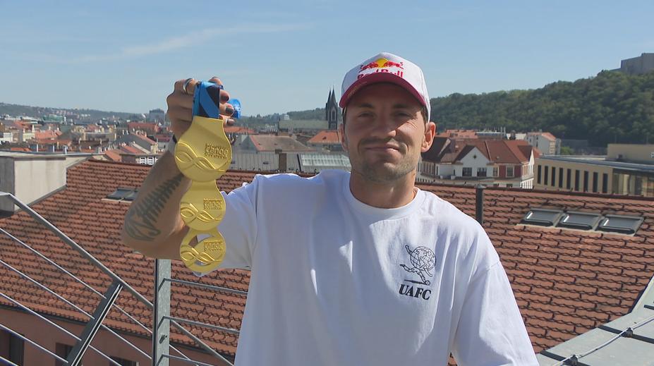 Je to jako závislost. Český olympijský vítěz po dominantní sezóně prozradil, co ho žene dál
