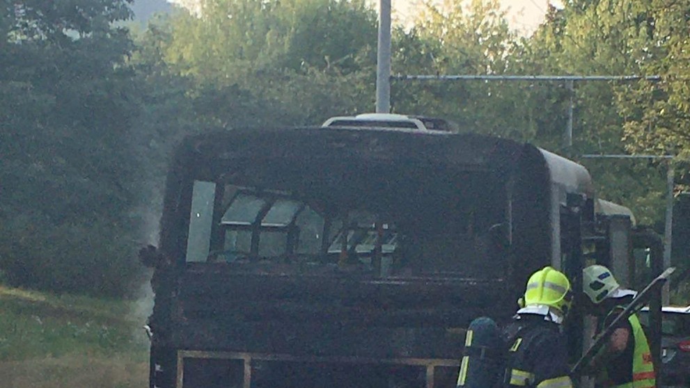 Požár autobusu v Teplicích - 2