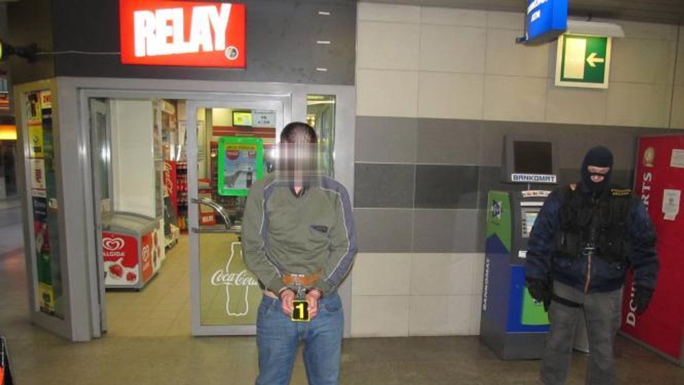 Muž, který boxerem přepadl ženu - 2