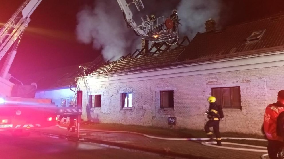 Požár domu v Mělníku 2