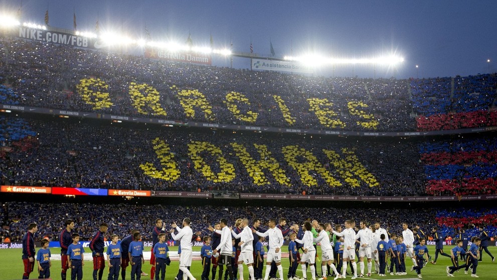 Choreo fanoušků Barcelony na počest Cruyffa - 6