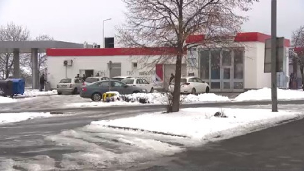Srbští fanoušci dělali v Česku bordel - 2