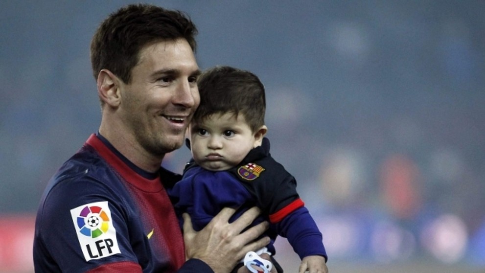 Messi slavil titul se synem - 2