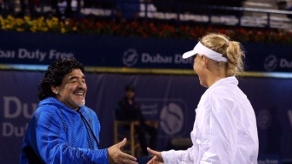 Diego Maradona se v Dubaji setkal s Caroline Wozniackou - 5