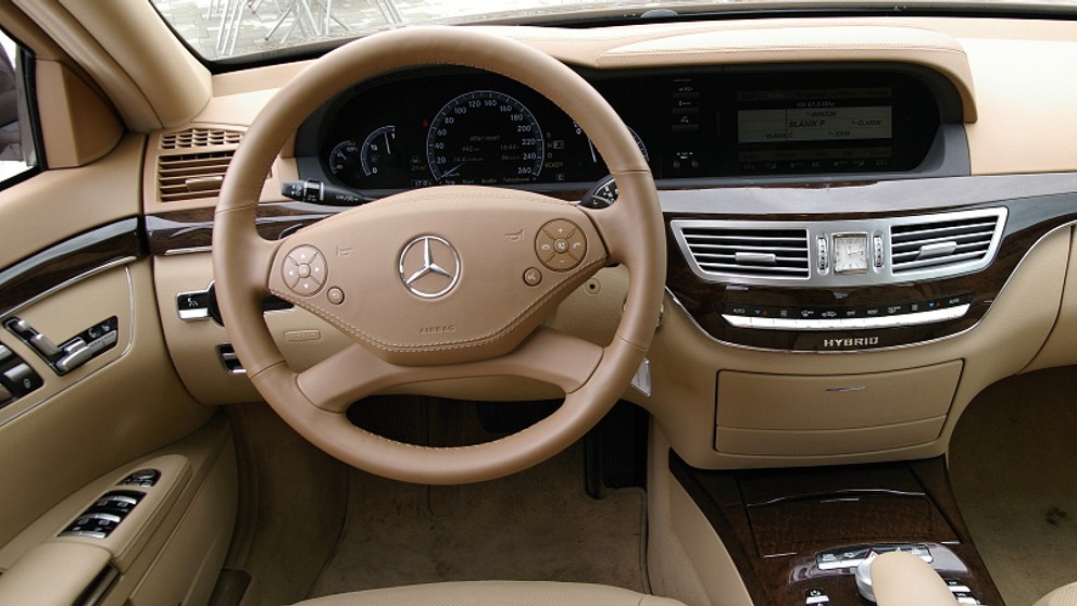 Mercedes-Benz S 400 Hybrid - 6