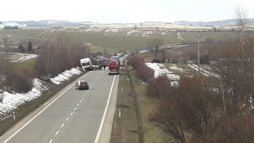 Smrtelná nehoda u Jihlavy, jeden člověk zemřel - 4