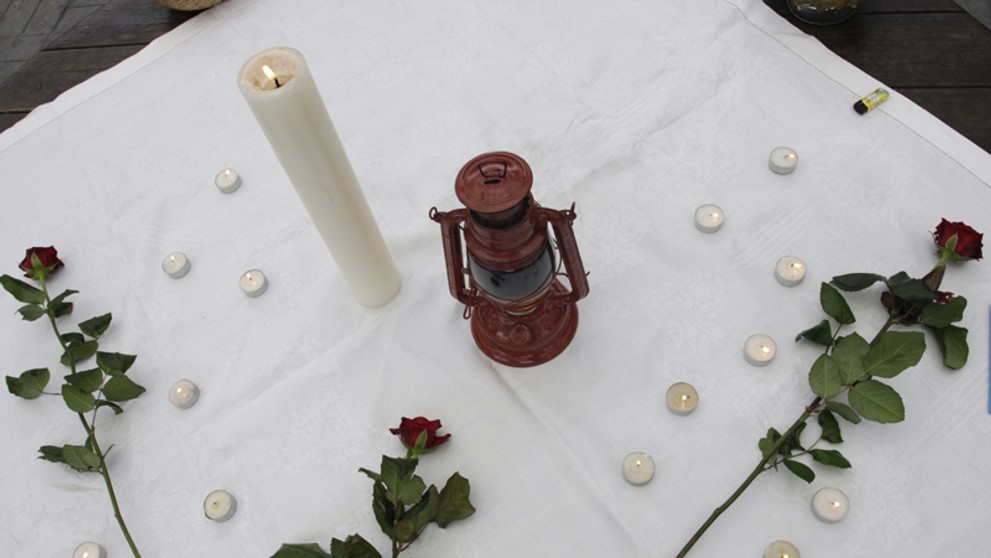 Pietní akce za oběti Studénky na Hlavním nádraží v Praze