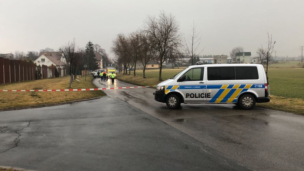 Smrtelná dopravní nehoda ve Svémyslicích na Praze východ - 2