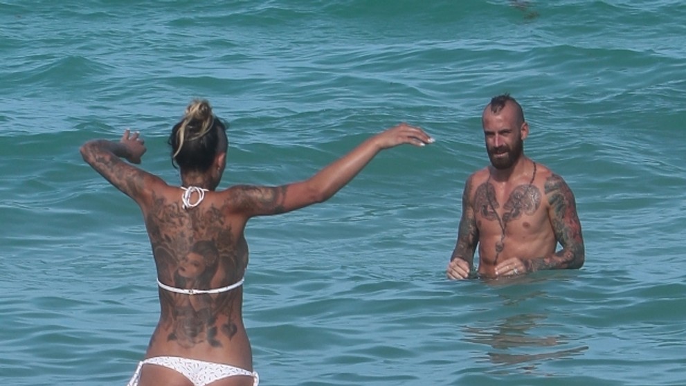 Raul Meireles s manželkou ukázali kérky - 3