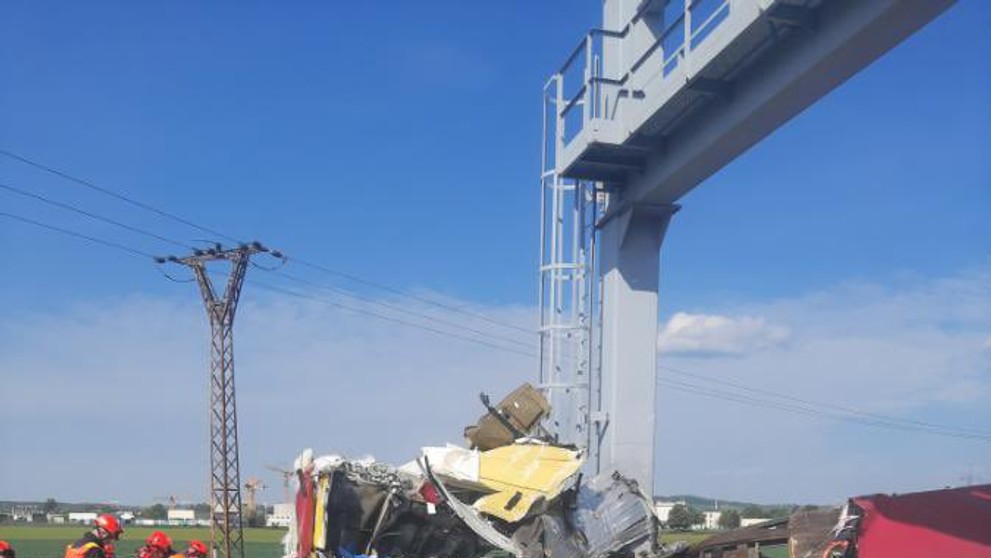 Dopravní nehoda na D2 u Brna (1)