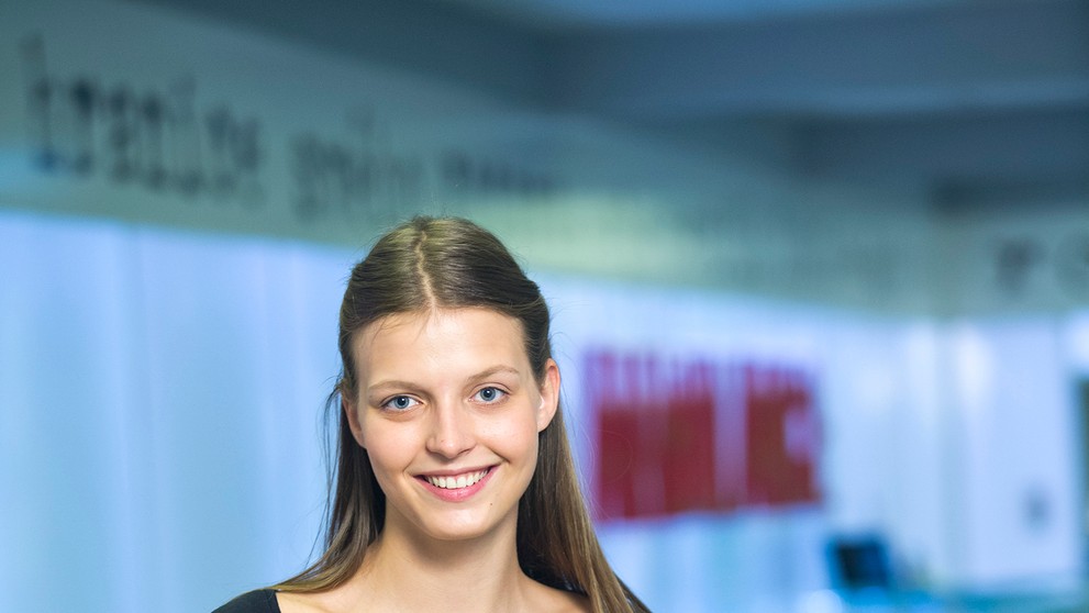 Ordinace: Ema na pokraji smrti, Alena krok od zhroucení - 1