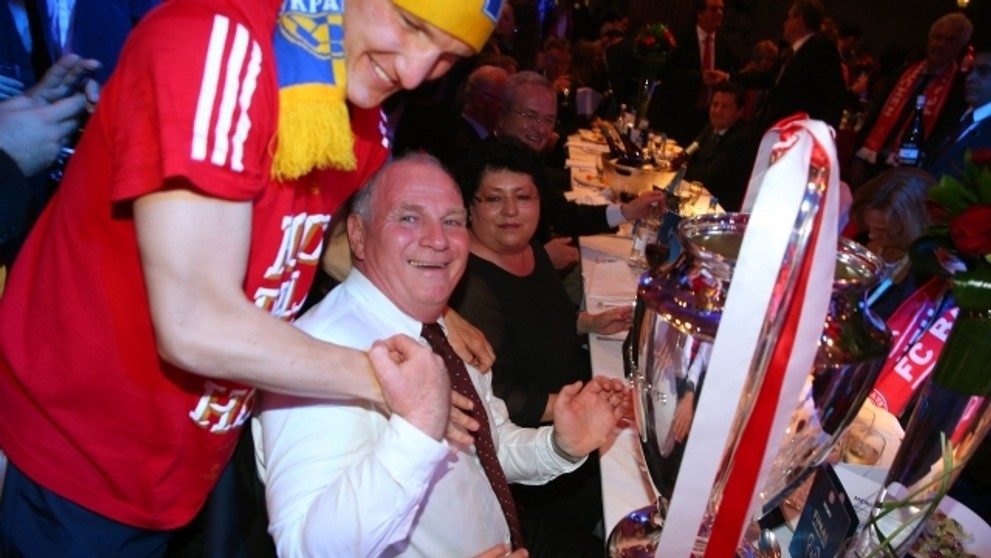 Bayern slaví vítězství v Lize mistrů - 20