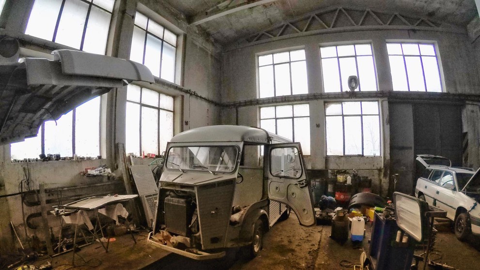 Pivní mašina Citroën HY VAN z roku 1976 - 12