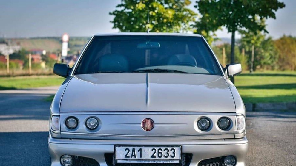 Luxusní Tatra T700 z roku 1996