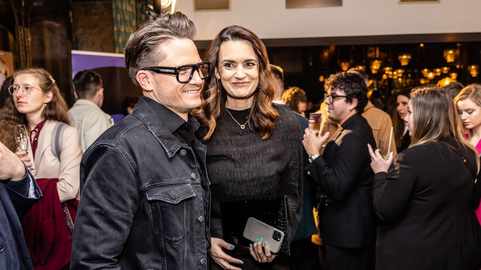 Premiéra druhé řady minisérie Iveta: Ondřej Gregor Brzobohatý a Daniela Písařovicová