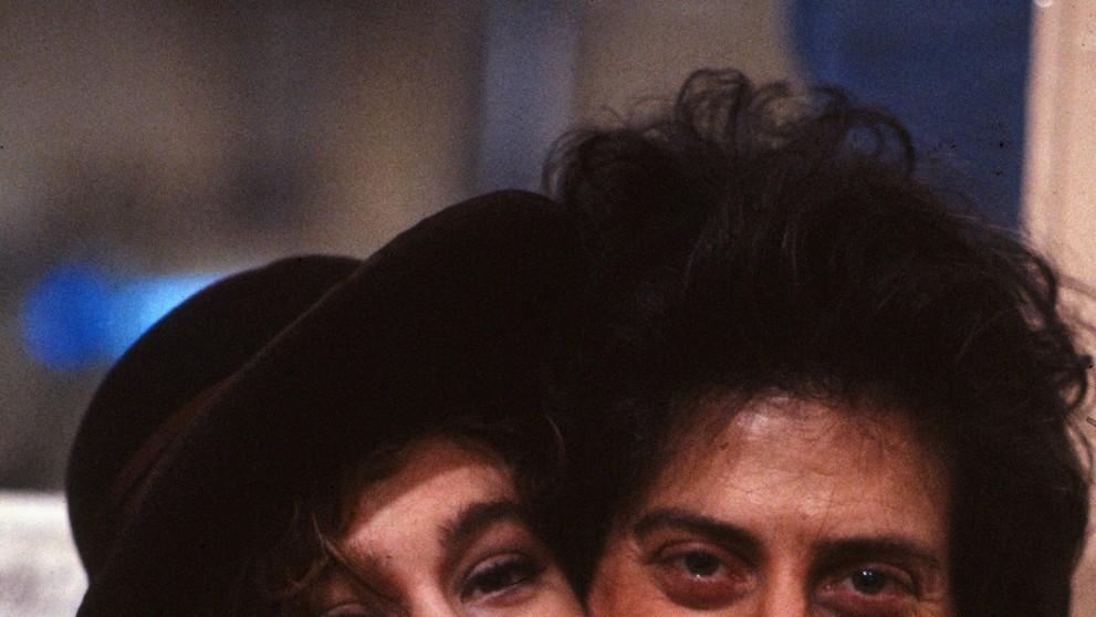 Sean Youngová a Richard Lewis ve filmu Byl jednou jeden zločin, 1992