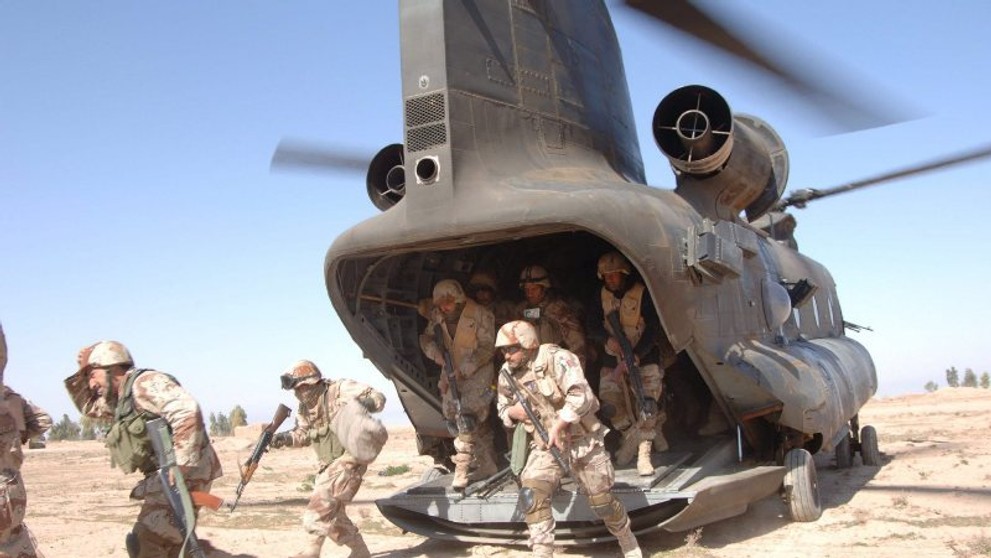 CH-47 Chinook - 1
