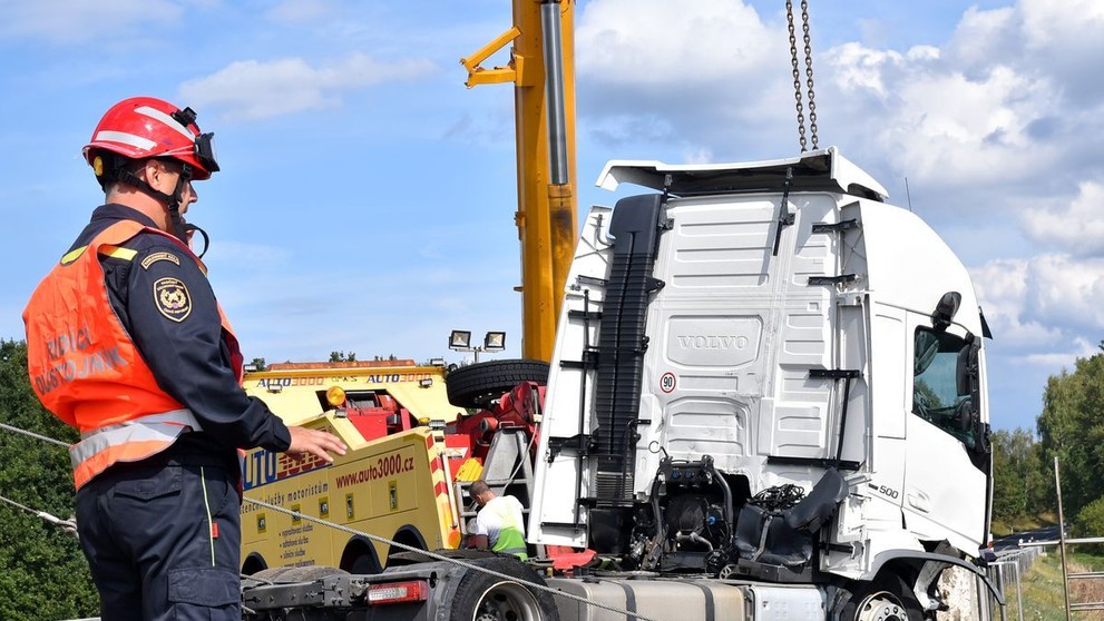 Smrtelná nehoda na přehradě Jesenice - 23