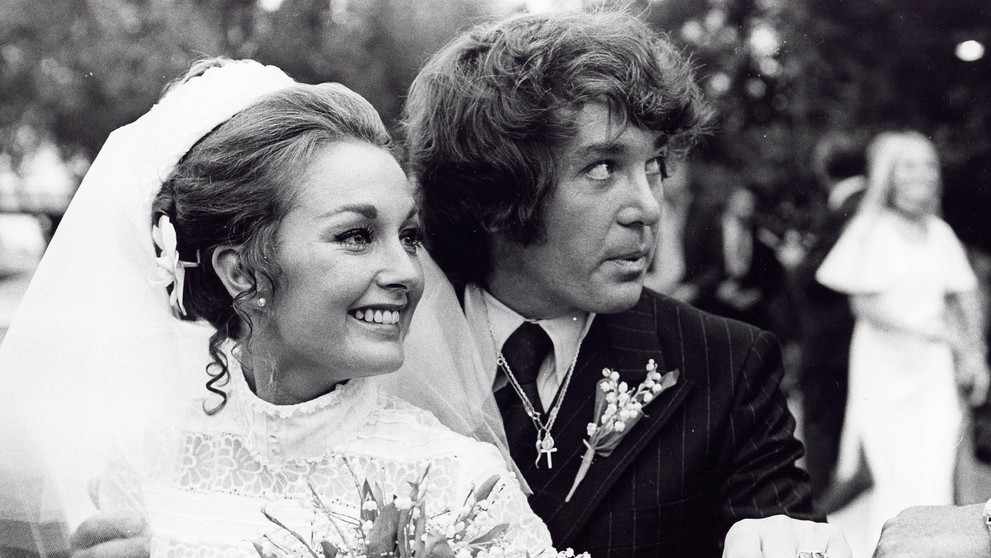 Svatební den, Michael Cole a Paula Kellyová ve svatební den, 1971 (1)