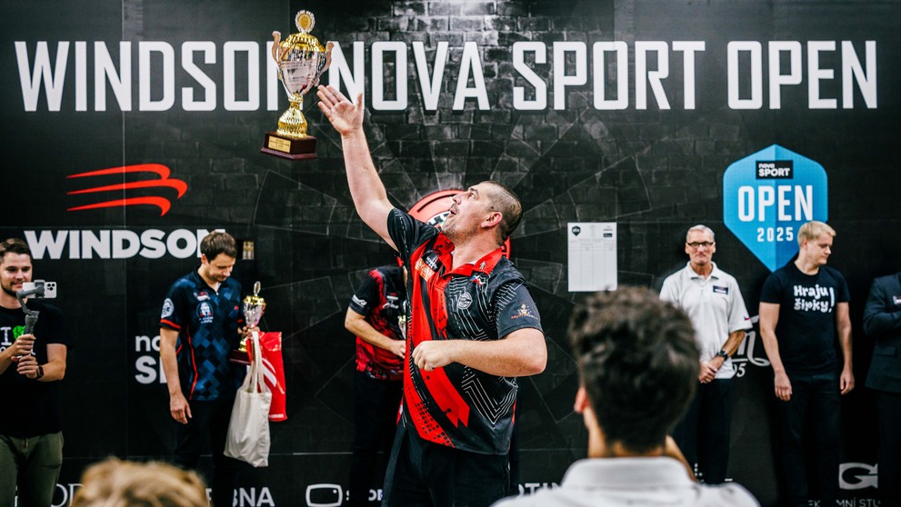 Petr Křivka s trofeji na Windson Nova Sport Open