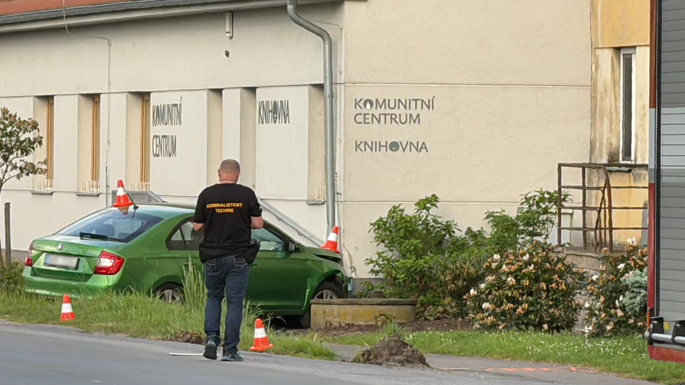 Autonehoda v Kostelní Lhotě (4)