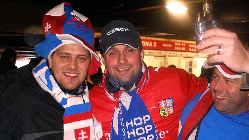 Fanoušci Česka i Slovenska byli před zápasem velmi přátelští. 