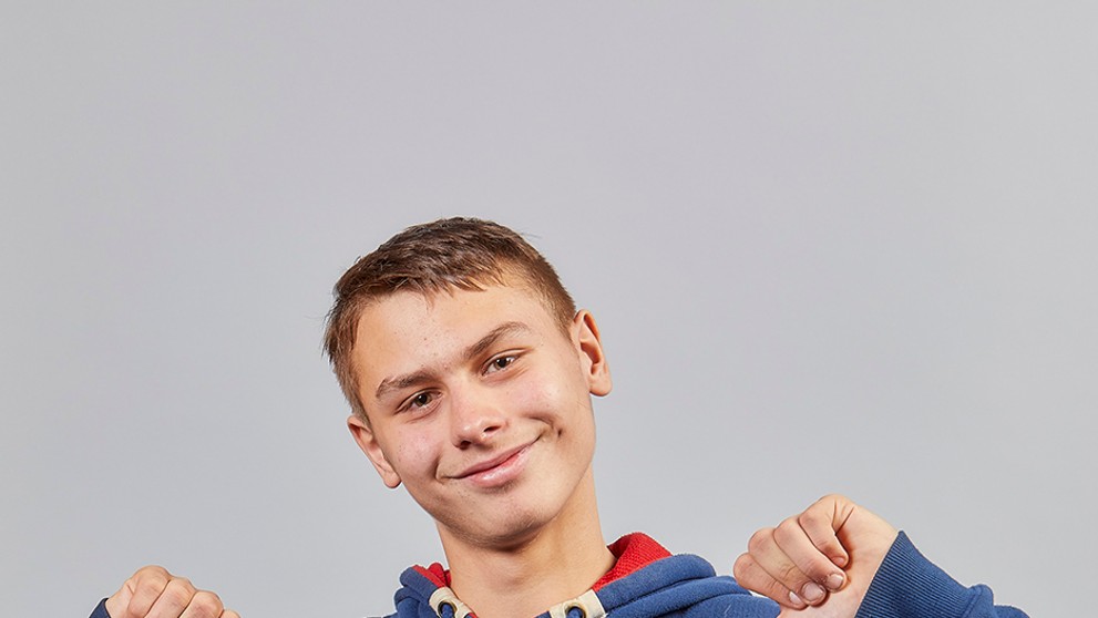 SuperStar: Život v hrůzostrašných podmínkách! - 1