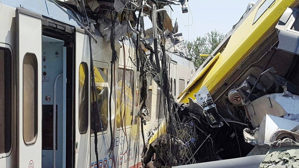 Srážka vlaků na jihu Itálie - 3