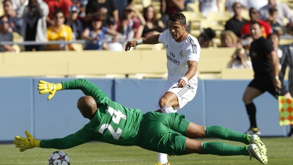 Real Madrid na baseballovém stadionu - 3