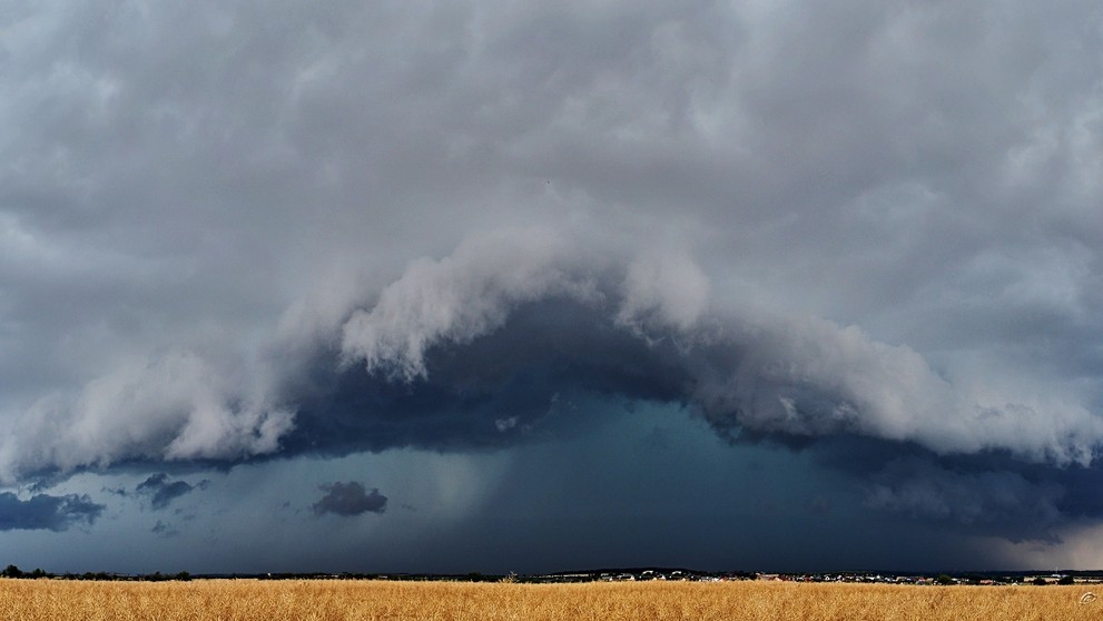 Shelf cloud - 2