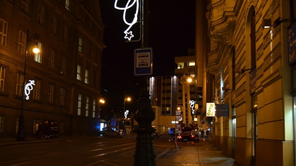 Spadlá omítka v Praze - 3