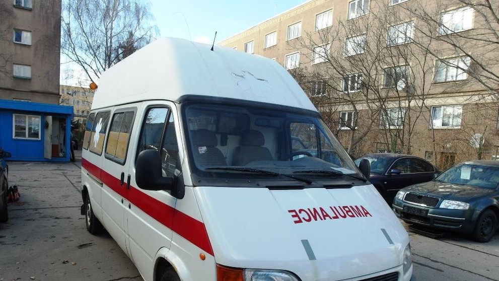 FORD TRANSIT 2,0/84 kW B sanitní - 2
