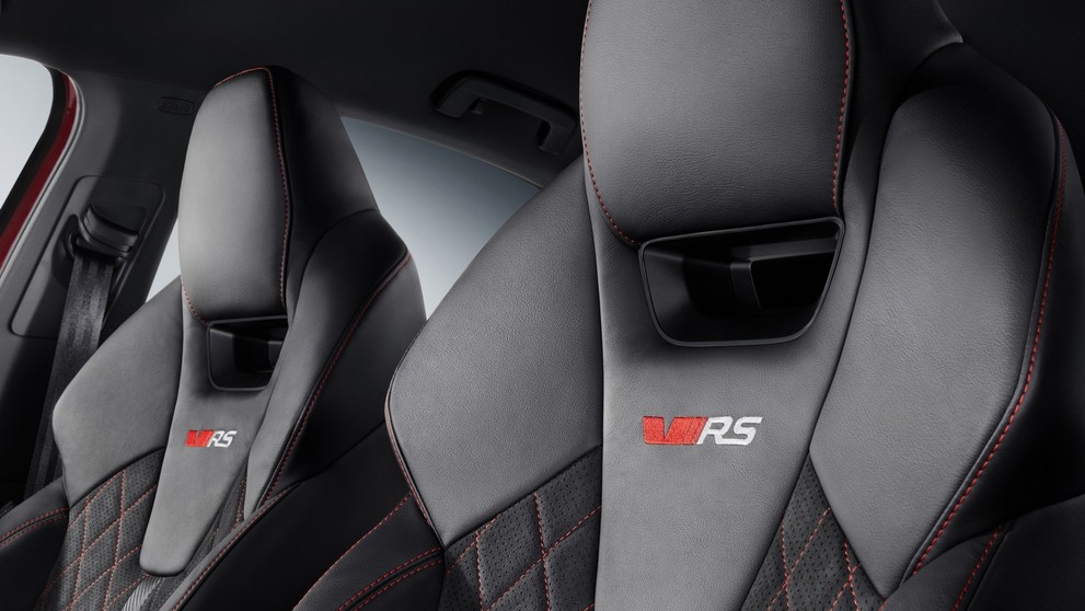 Škoda Octavia ve verzích RS a Scout - 79