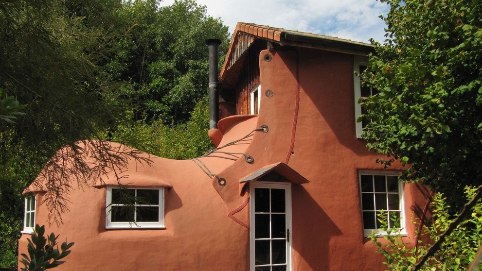 Hotel ve tvaru boty - 1