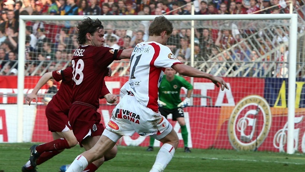 Ofenziva Slavie byla v derby nulová a také proto sešívaní nezískali ani bod.