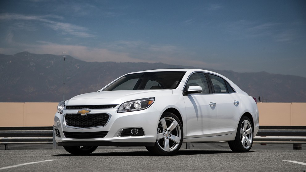 Chevrolet Malibu - středně velká auta