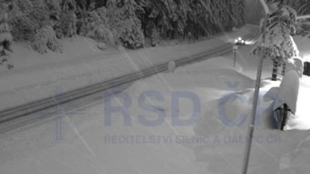 Zasněžené silnice na dopravních kamerách - 2