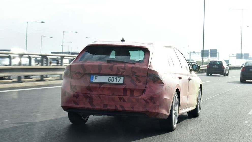 Škoda Octavia - 1