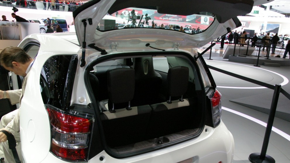 Toyota iQ