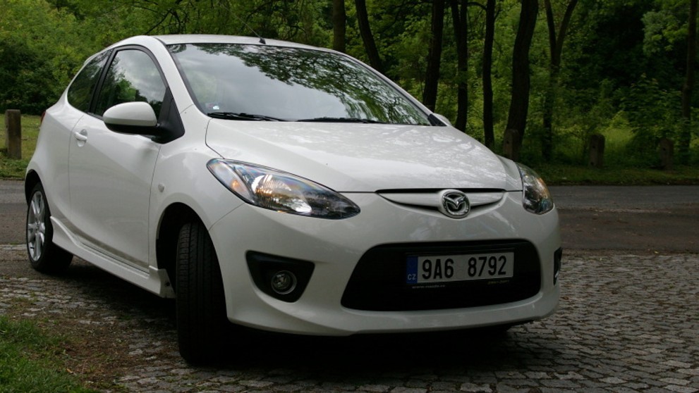 Mazda 2