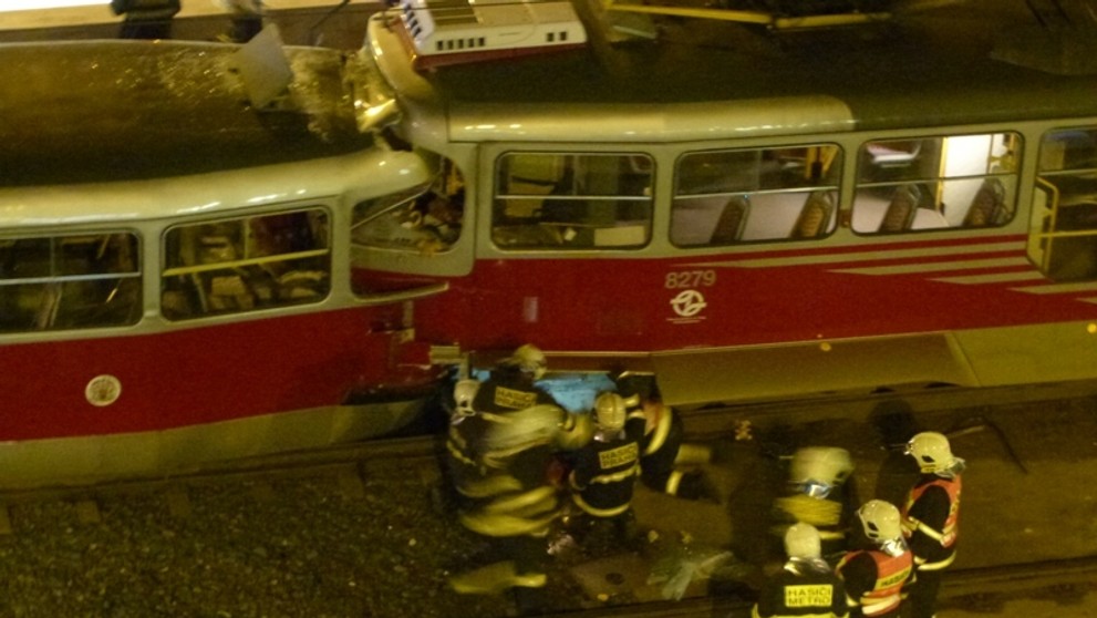 Nehoda tramvají na Hradčanské - 4