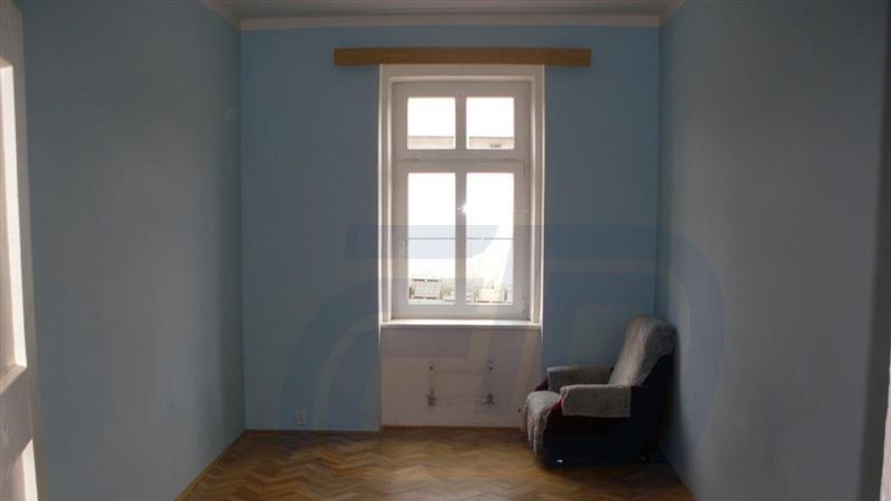 České dráhy rozprodávají majetek - 24