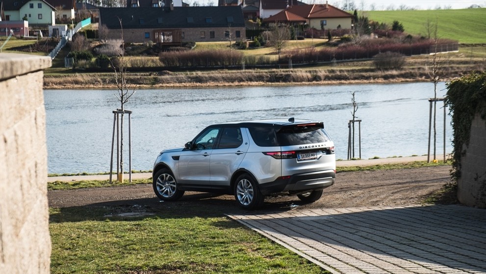 Land Rover - 1