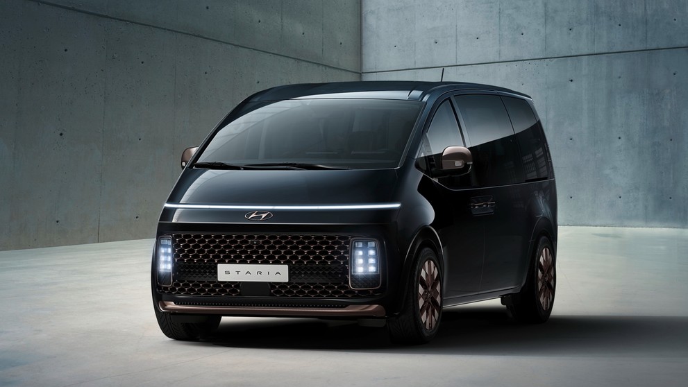 Hyundai Staria - 16