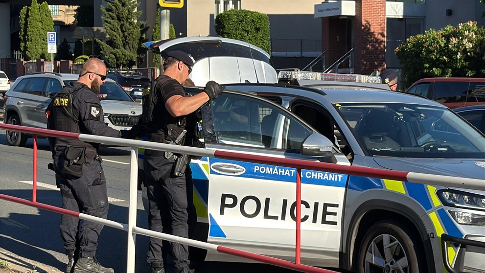 Policejní honička v pražských Holešovičkách (25. 5. 2026)