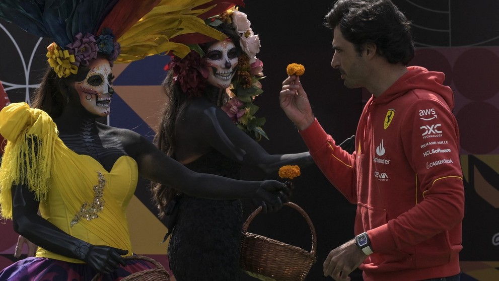Carlos Sainz v Mexiku